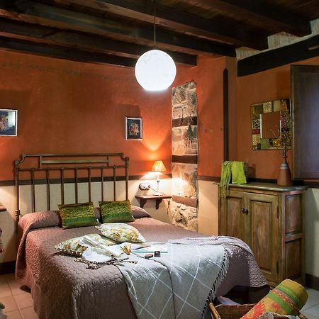 Casa Rural La Casa Del Bosque Navaconcejo Bagian luar foto