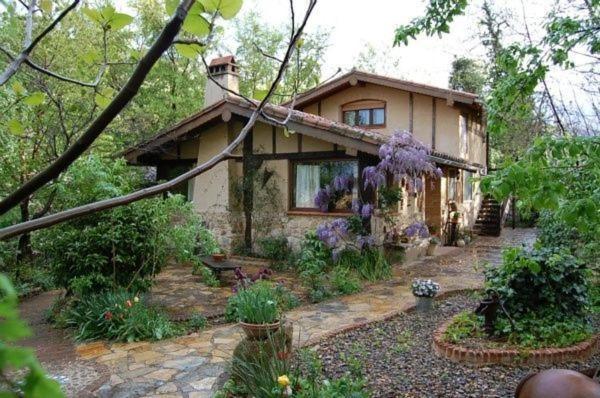 Casa Rural La Casa Del Bosque Navaconcejo Bagian luar foto