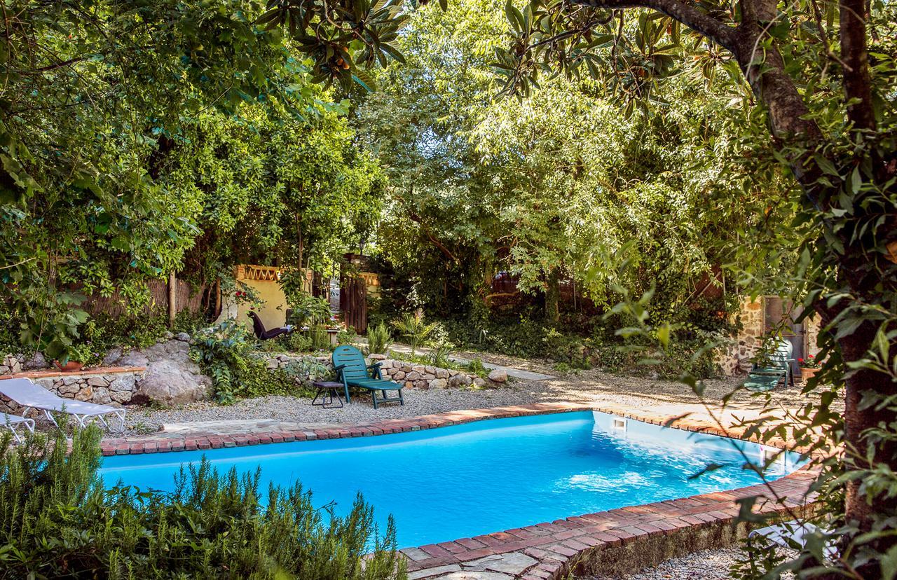 Casa Rural La Casa Del Bosque Navaconcejo Bagian luar foto
